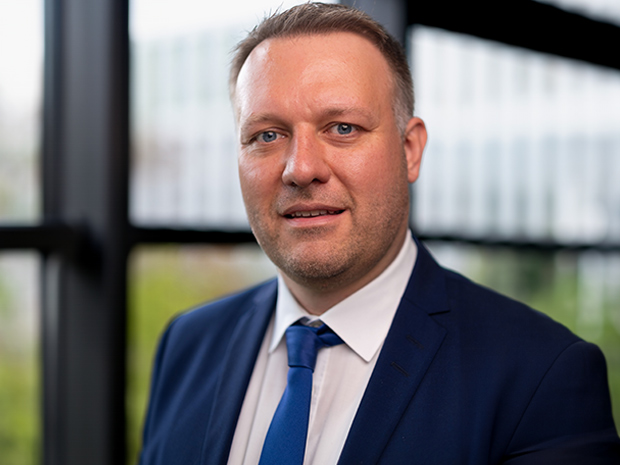 Philipp Posselt - Managing Director Veact